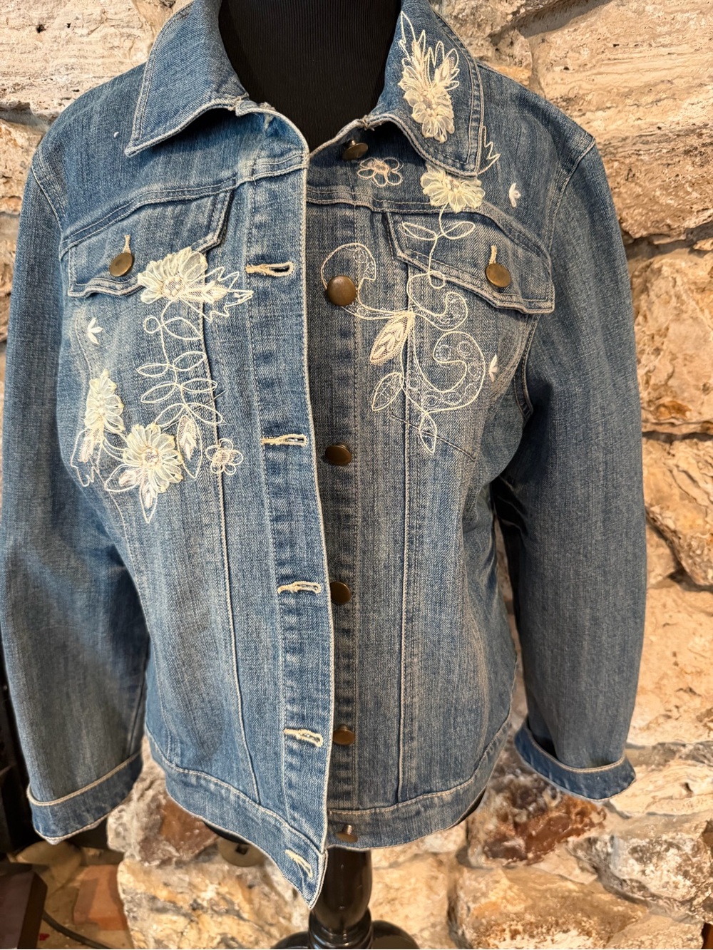 Villarreal Embroidered Light Blue Denim Jacket with White Floral Stitching